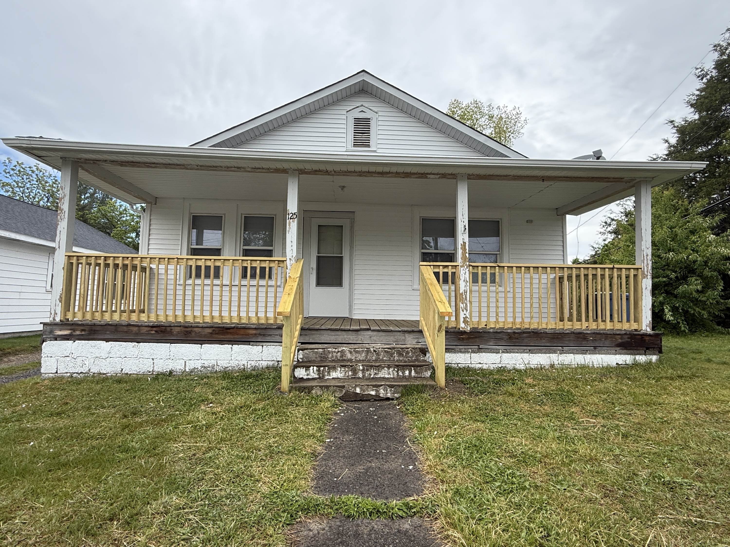Property main image